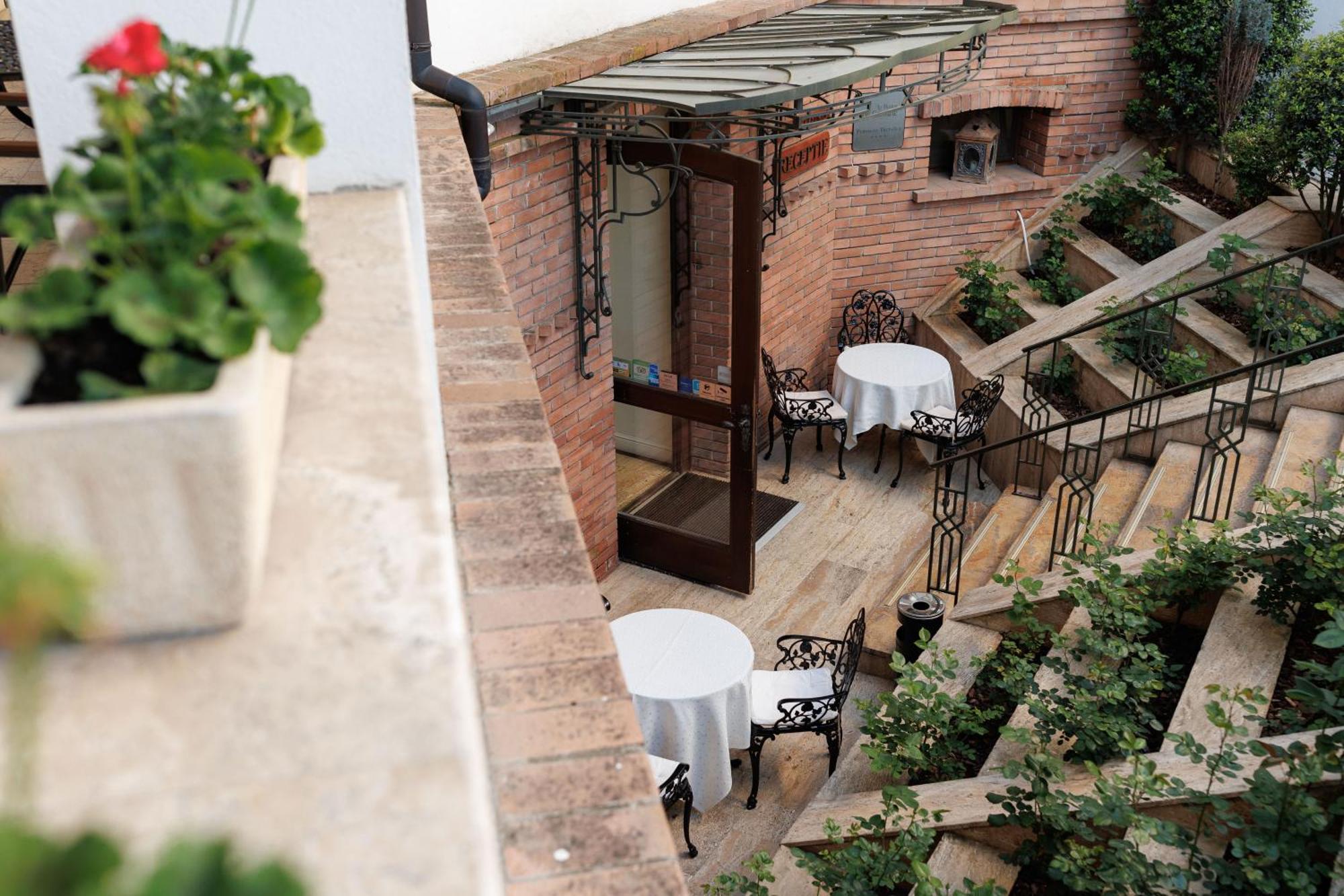La Maison De Caroline อัลบายูเลีย ภายนอก รูปภาพ